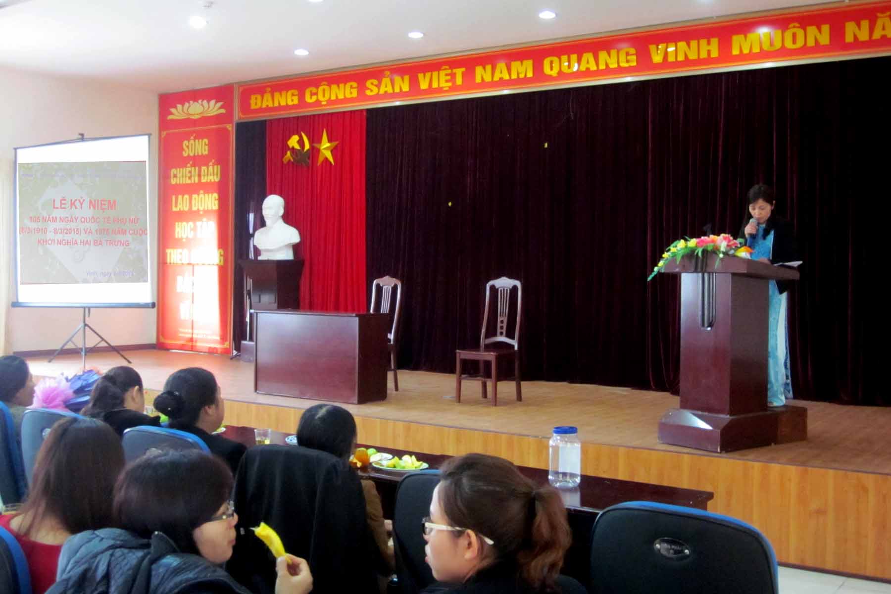 Xem chi tiết